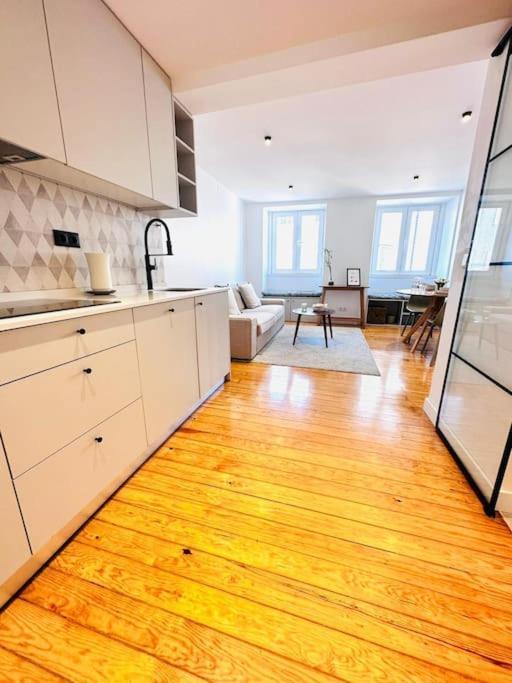 Lisbon City Center Flat For 6 Pp Экстерьер фото